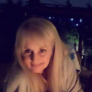 Meet your Posher, Roxanne